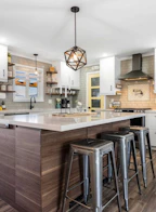 6021 Arlington Drive