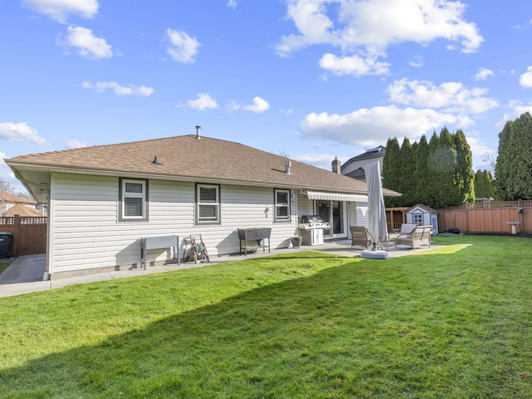 22162 46a Avenue, Langley, BC, V2Z 1A4 - 32