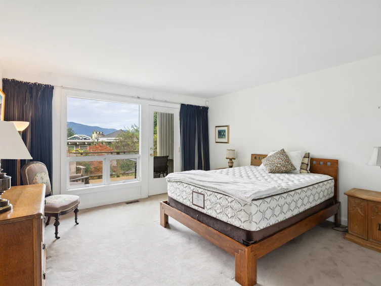 6295 St. Georges Avenue, West Vancouver, BC, V7W 1Z8 - 16