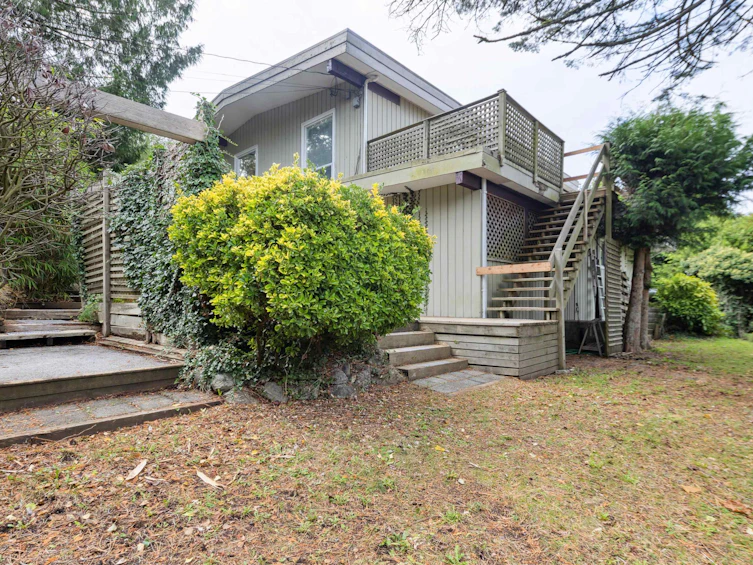 6295 St. Georges Avenue, West Vancouver, BC, V7W 1Z8 - 32