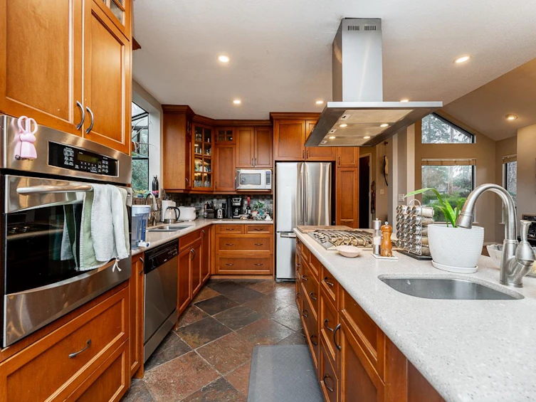 8988 Royal Street, Langley, BC, V1M 3R8 - 12