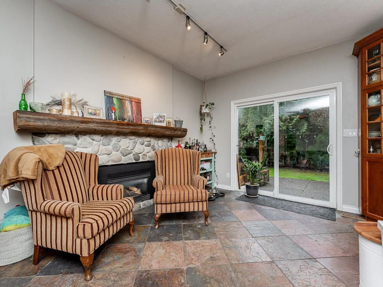 8988 Royal Street, Langley, BC, V1M 3R8 - 10