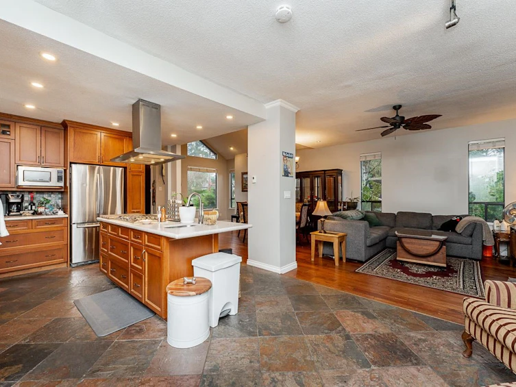 8988 Royal Street, Langley, BC, V1M 3R8 - 11
