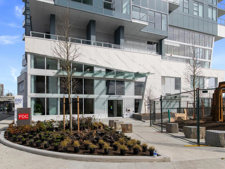 3702-660 Quayside Drive, New Westminster, BC, V3M 0P1 - 35