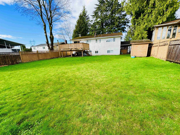9020 Alexandria Crescent, Surrey, BC, V3V 1S7 - 16
