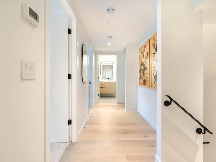 904 E 37th Avenue, Vancouver, BC, V5W 1G2 - 16