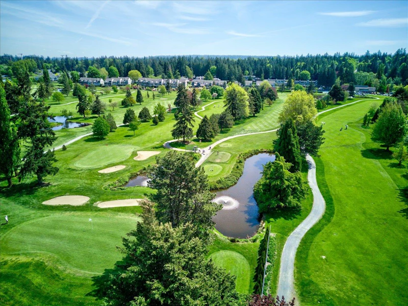 3723 Nico Wynd Drive, Surrey BC V4P 1J1