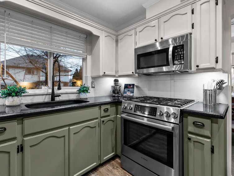 8484 215b Street, Langley, BC, V1M 2K8 - 7