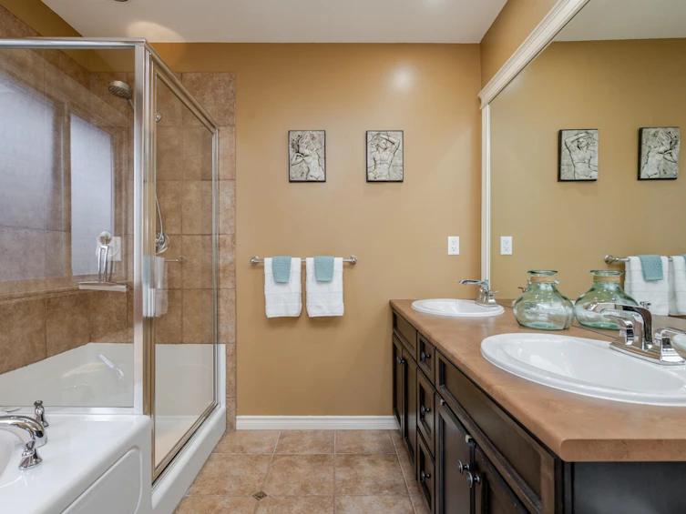 18759 66 Avenue, Surrey, BC, V3S 0T1 - 22