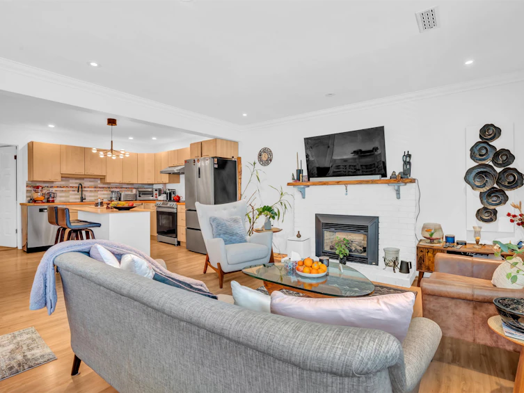 2322 Kirkstone Road, North Vancouver, BC, V7J 3M3 - 6