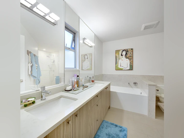 3128 Windermere Street, Vancouver, BC, V5M 4R4 - 25