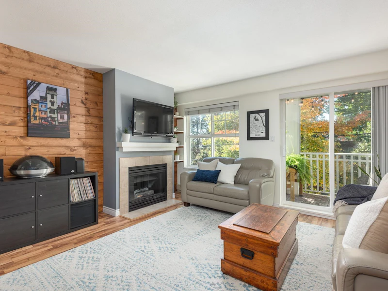 45 - 123 Seventh Street, New Westminster BC V3M 6Y2