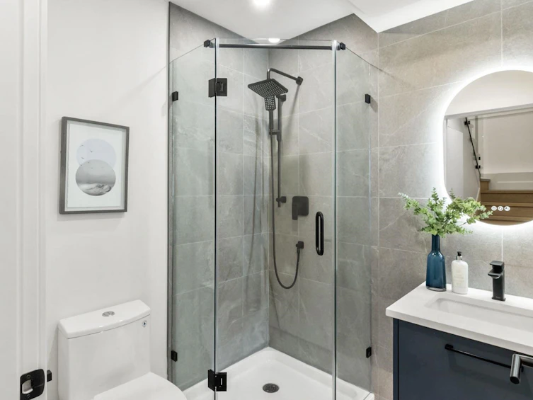 523 E 11th Avenue, Vancouver, BC, V5T 2E1 - 16
