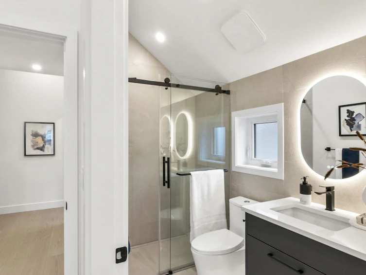 523 E 11th Avenue, Vancouver, BC, V5T 2E1 - 22