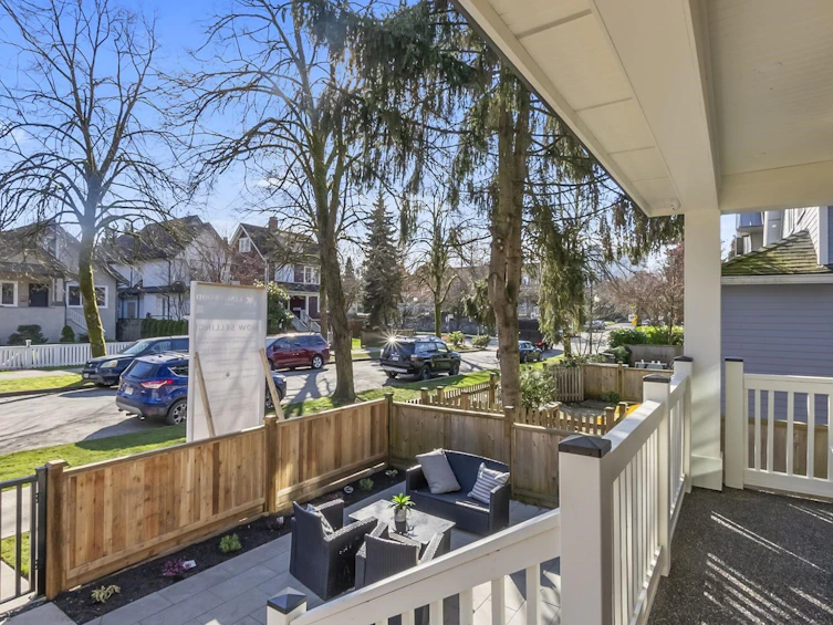 523 E 11th Avenue, Vancouver, BC, V5T 2E1 - 38