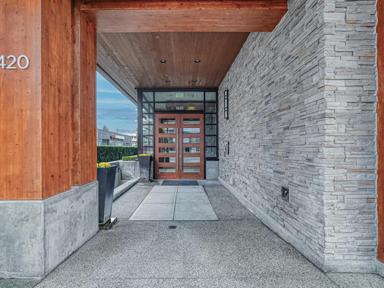 405-1420 Johnston Road, Surrey, BC, V4B 3Z5 - 13