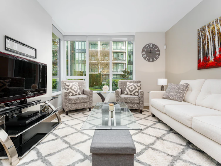 206-3533 Ross Drive, Vancouver, BC, V6S 0L3 - 3