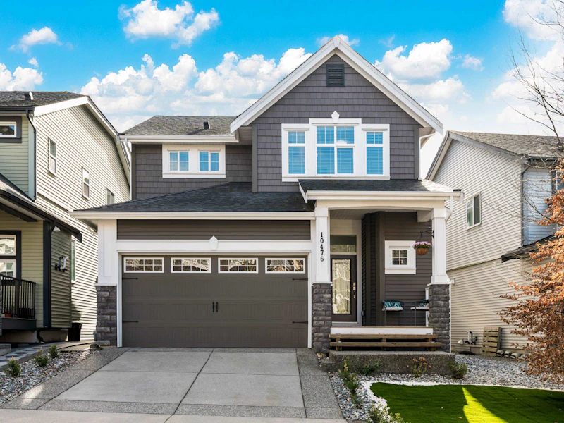 10476 Robertson Street, Maple Ridge BC V2W 0H8