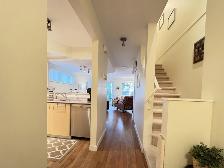 48-123 Seventh Street, New Westminster, BC, V3M 6Y2 - 23