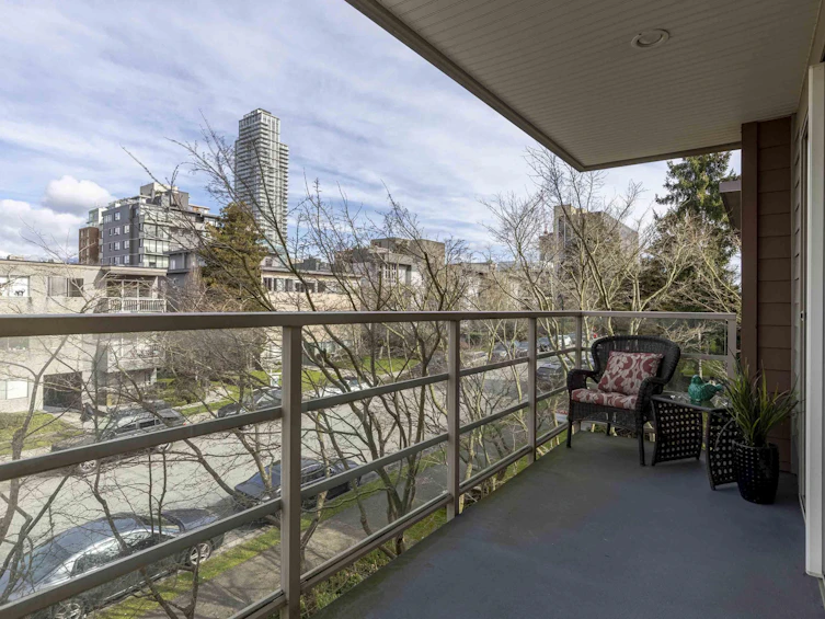 301-1586 W 11th Avenue, Vancouver, BC, V6J 2B6 - 25