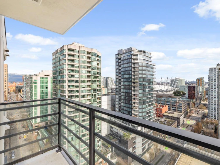 2203-909 Mainland Street, Vancouver, BC, V6B 1S3 - 3