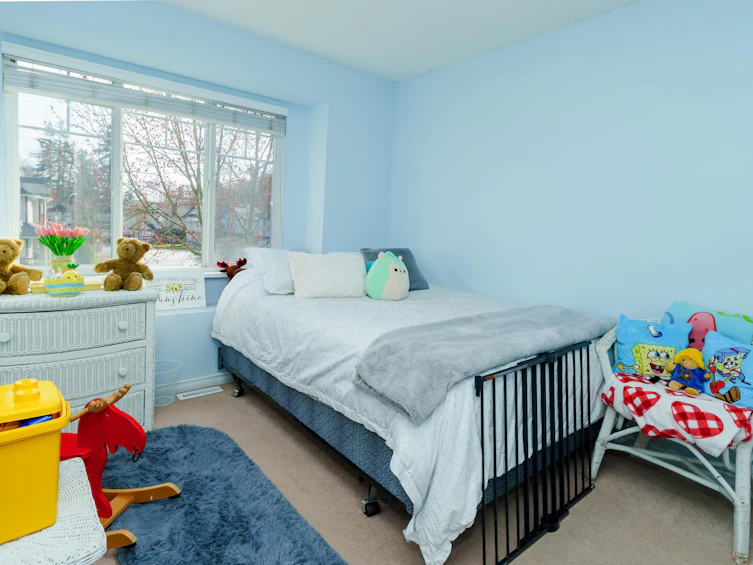 23661 Kanaka Way, Maple Ridge, BC, V2W 2G1 - 23