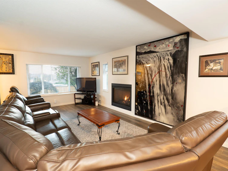 320 Nelson Street, Coquitlam, BC, V3K 4N3 - 19