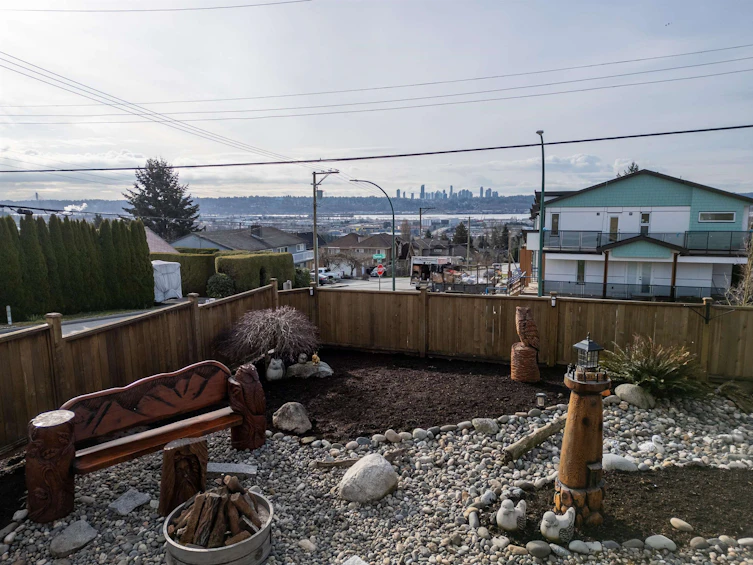 320 Nelson Street, Coquitlam, BC, V3K 4N3 - 14