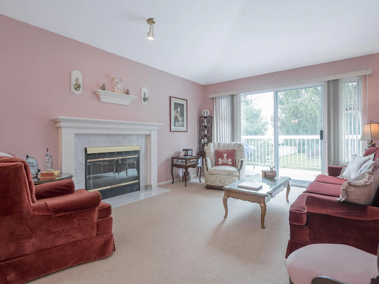 1-13975 70 Avenue, Surrey, BC, V3W 0J7 - 2