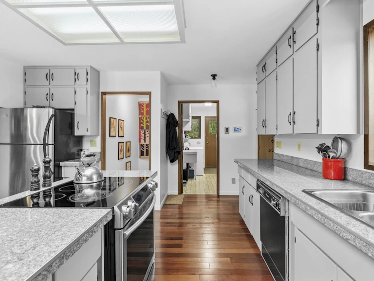 32165 Keystone Avenue, Mission, BC, V4S 1K6 - 5