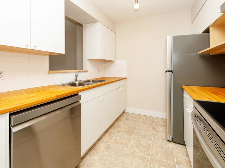 405-11980 222 Street, Maple Ridge, BC, V2X 0L8 - 8