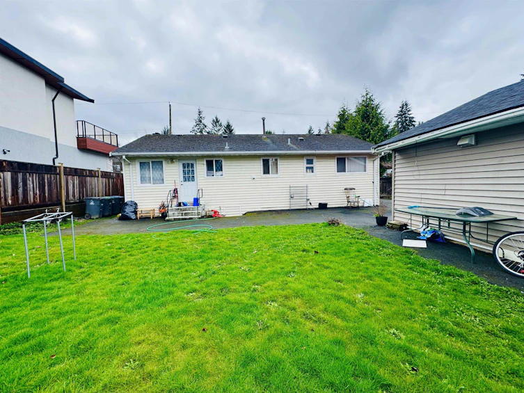12707 99 Avenue, Surrey, BC, V3V 2P6 - 16