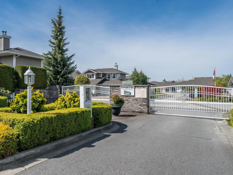 21-6885 184th Street, Surrey, BC, V3S 9G1 - 39