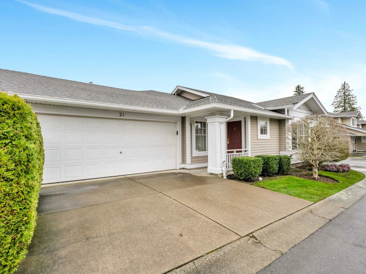 21-6885 184th Street, Surrey, BC, V3S 9G1 - 2