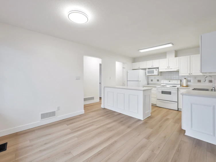 21-6885 184th Street, Surrey, BC, V3S 9G1 - 11