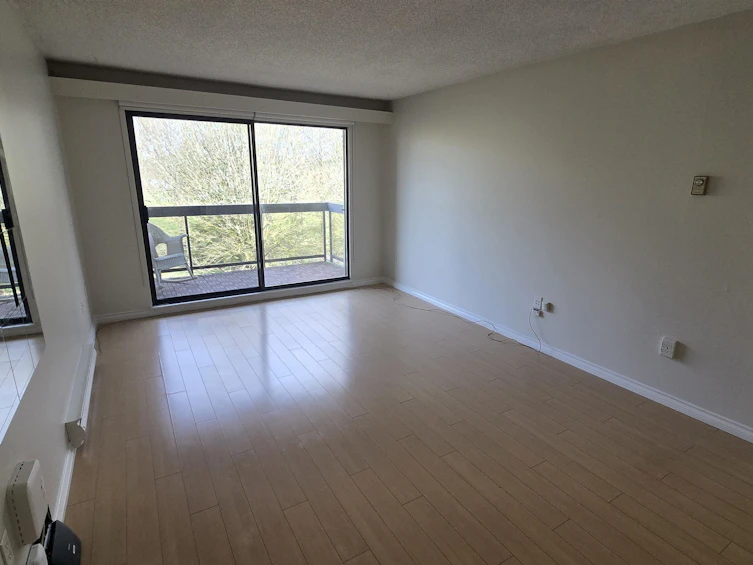 201-6651 Lynas Lane, Richmond, BC, V7C 3K8 - 3