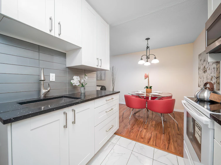 212-8651 Westminster Highway, Richmond, BC, V6X 3E3 - 9