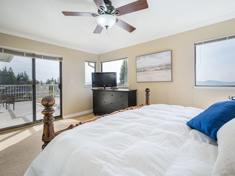 13192 Marine Drive, Surrey, BC, V4A 1E7 - 22