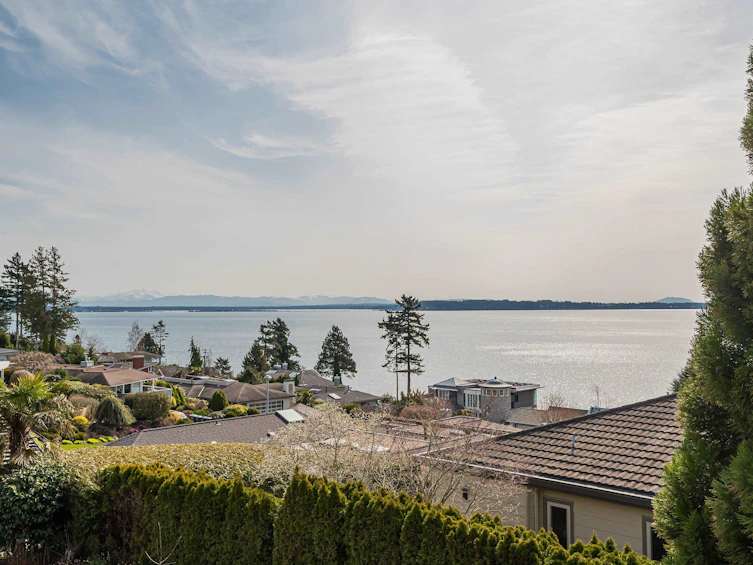 13192 Marine Drive, Surrey, BC, V4A 1E7 - 18