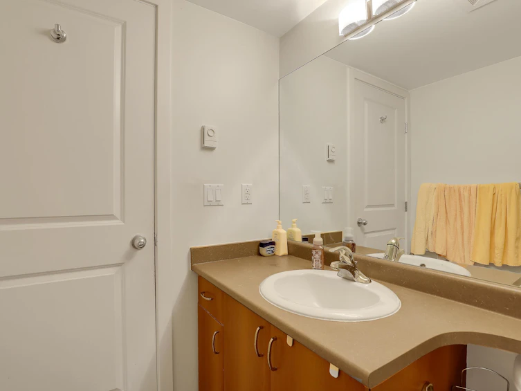 201-14885 105th Avenue, Surrey, BC, V3R 2V6 - 22