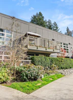 201 2832 Capilano Road