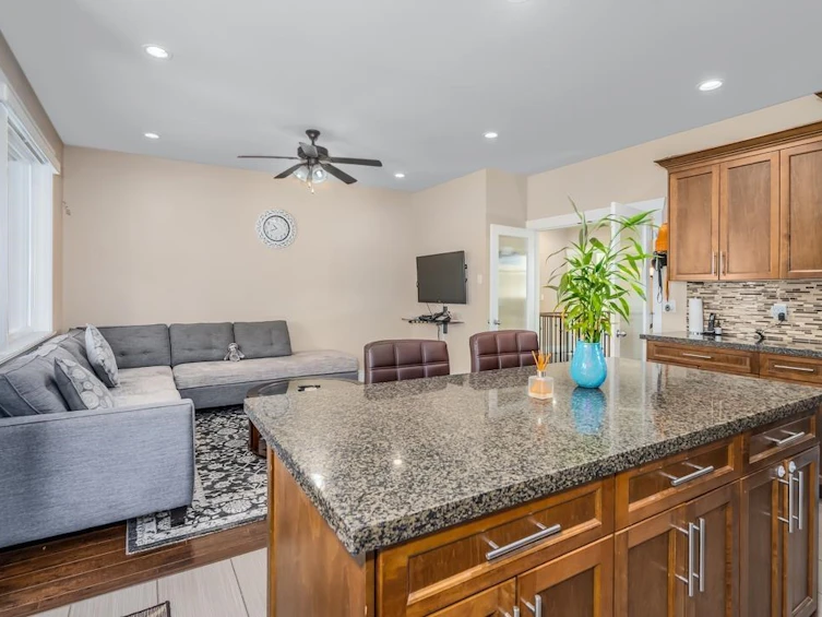 3118 Engineer Court, Abbotsford, BC, V4X 0A7 - 10