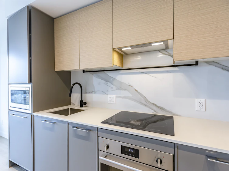 807-13725 George Junction Road, Surrey, BC, V3T 0V7 - 5