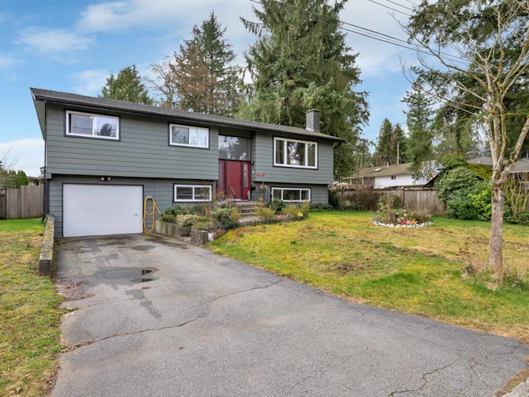 14486 109 Avenue, Surrey, BC, V3R 1Y1 - 2