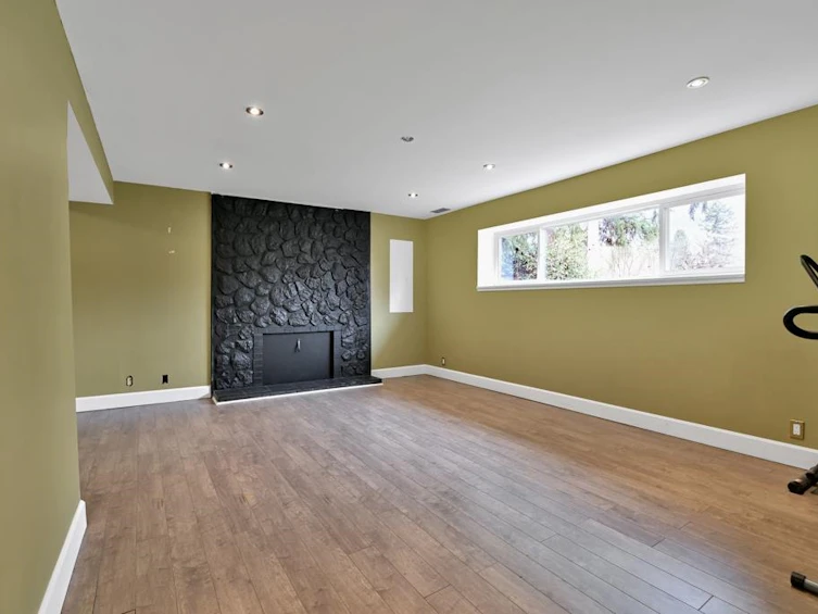 14486 109 Avenue, Surrey, BC, V3R 1Y1 - 31