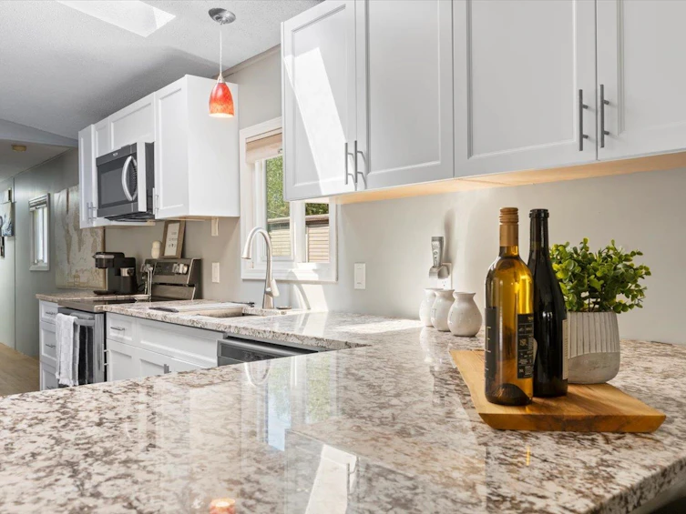 75-46484 Chilliwack Lake Road, Chilliwack, BC, V2R 3R9 - 5