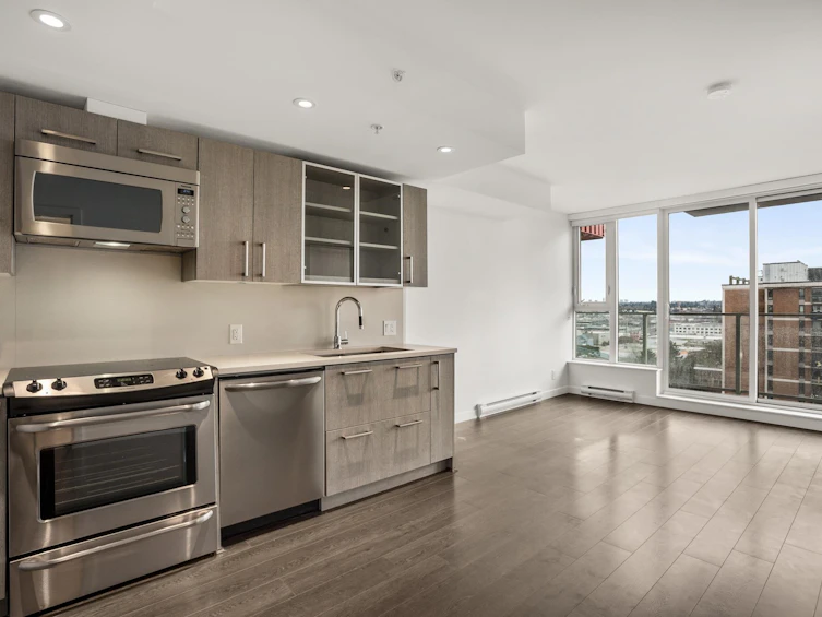 908-933 E Hastings Street, Vancouver, BC, V6A 0G6 - 4