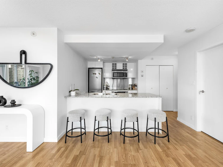1903-233 Robson Street, Vancouver, BC, V6B 0E8 - 6