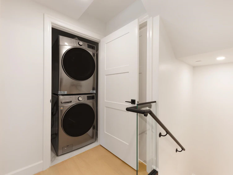 2608 W 41st Avenue, Vancouver, BC, V6N 1A5 - 24