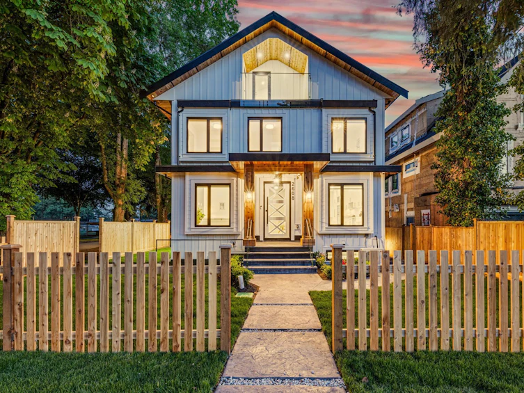 2608 W 41st Avenue, Vancouver, BC, V6N 1A5 - 3